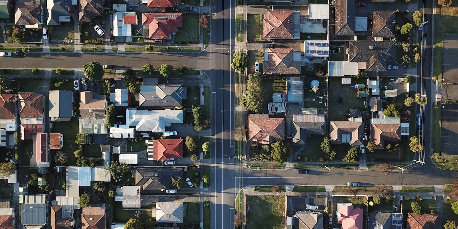 top-view photography of houses at daytime